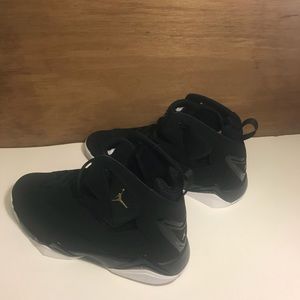 Jordan True flights black